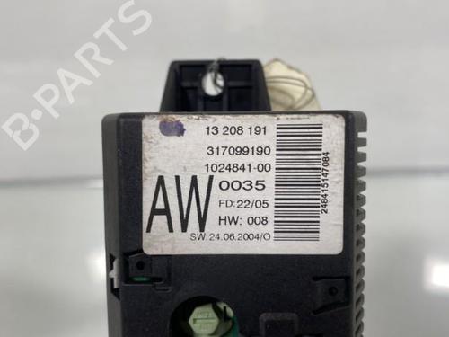 Used Display monitor Display monitor OPEL CORSA C (X01) 1.3 CDTI (F08, F68) (70 hp) 20019786 20019786