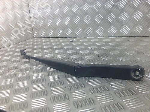 Used Front windshield wiper arm SEAT IBIZA IV (6J5, 6P1) 1.2 TDI (75 hp) 20032439