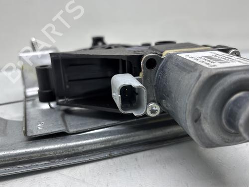 Front right window mechanism PEUGEOT 208 I (CA_, CC_) 1.2 VTI 82 | BP28603713C23 