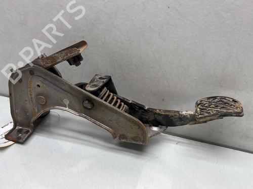 koblingspedal NISSAN QASHQAI I (J10, NJ10) 1.5 dCi (110 hp) 27876327