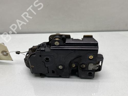 Vergrendeling rechts voor VW GOLF IV (1J1) 1.6 (102 hp) 26212539