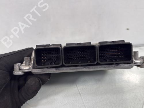 Used Engine control unit (ECU) Engine control unit (ECU) RENAULT SCÉNIC I MPV (JA0/1_, FA0_) 1.9 dCi (JA05, JA1F) (102 hp) 33948900 33948900