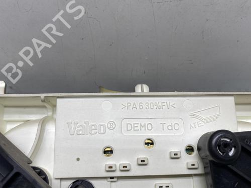 Used Climate control Climate control RENAULT TRAFIC II Bus (JL) 1.9 dCI 80 (JL0B) (82 hp) 26328076 26328076