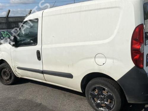 Right front window switch FIAT DOBLO Platform/Chassis (263_) 1.6 D Multijet (263YXD1B, 263XYR1B, 263YXX1B, 263HXD1B,... | BP22315904I26 