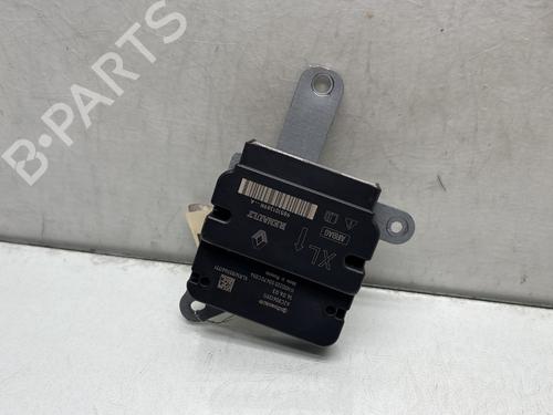 Used ECU airbags RENAULT CLIO IV (BH_) 1.2 16V (73 hp) 28519853