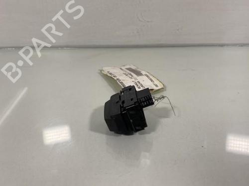 Used Switch Switch RENAULT LAGUNA III (BT0/1) 1.5 dCi (BT00, BT0A, BT0T, BT1J) (110 hp) 20017607 20017607