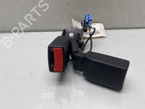 Used Seat buckle MERCEDES-BENZ A-CLASS (W176) A 180 CDI / d (176.012) (109 hp) 28522744