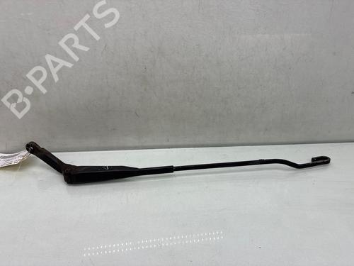 Used Front windshield wiper arm Front windshield wiper arm RENAULT 21 (B48_) 2.1 Turbo-D (B486, B488, B48V) (88 hp) 34477655 34477655