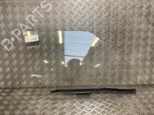 Used Front right door window RENAULT SUPER 5 (B/C40_) 1.4 Cat (B/C/407) (58 hp) 28543051