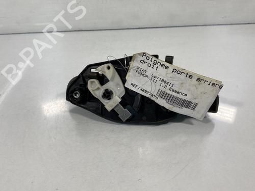 Used Rear right exterior door handle Rear right exterior door handle FIAT PANDA (312_, 319_) 1.2 (312PXA1A) (69 hp) 20017000 20017000