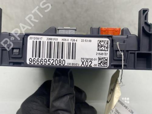 Fuse box CITROËN C3 Picasso (SH_) | BP19968669E1