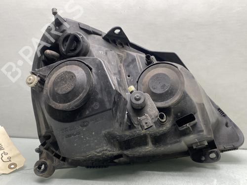Faro izquierdo RENAULT CLIO II (BB_, CB_) 1.2 16V (BB05, BB0W, BB11, BB27, BB2T, BB2U, BB2V, CB05,... | BP29564750C28 