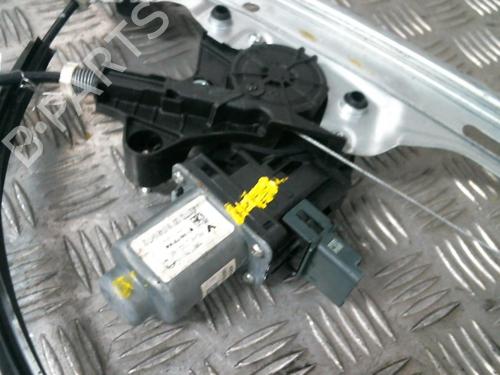 Used Front right window mechanism Front right window mechanism RENAULT MEGANE IV Hatchback (B9A/M/N_) 1.8 RS TCe 280 (B9M6) (279 hp) 20011137 20011137