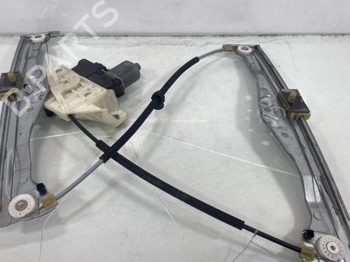 Used Front right window mechanism Front right window mechanism CITROËN C4 CACTUS 1.2 THP 110 (110 hp) 29897833 29897833