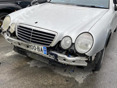Left taillight MERCEDES-BENZ E-CLASS (W210) E 320 CDI (210.026) | BP19959951C34 