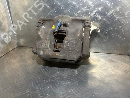 Used Right front brake caliper Right front brake caliper 19967602 19967602
