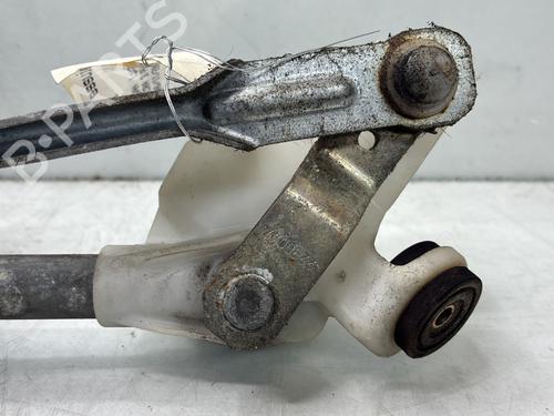Used Front wiper motor Front wiper motor NISSAN MICRA III (K12) 1.4 16V (88 hp) 30510078 30510078