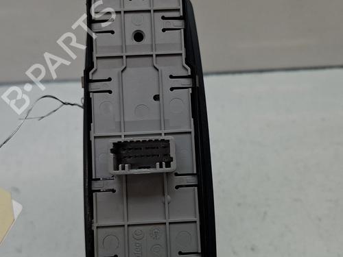 Comutador vidro frente esquerdo Comutador vidro frente esquerdo RENAULT LAGUNA III (BT0/1) 2.0 16V (BT05, BT0F, BT0W) (140 hp) 36590835 36590835