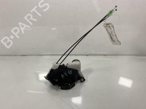 Used Front left lock TOYOTA YARIS (_P13_) 1.4 D (NLP130_, NLP130) (90 hp) 20013847