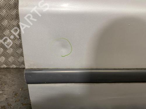 Used Right front door Right front door 21955961 21955961