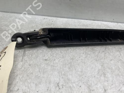 Used Rear windshield wiper arm HYUNDAI TUCSON (JM) 2.0 CRDi All-wheel Drive (113 hp) 19964247