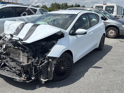 Pièces Détachées Usagées KIA CEE'D (JD) 1.4 CRDi 90 (90 hp) 4355872