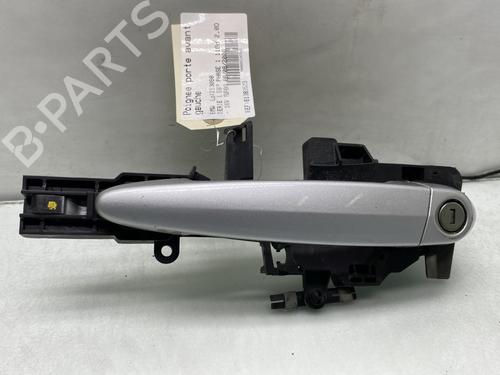 Used Front left exterior door handle BMW 1 (E87) 118 d (122 hp) 24198265