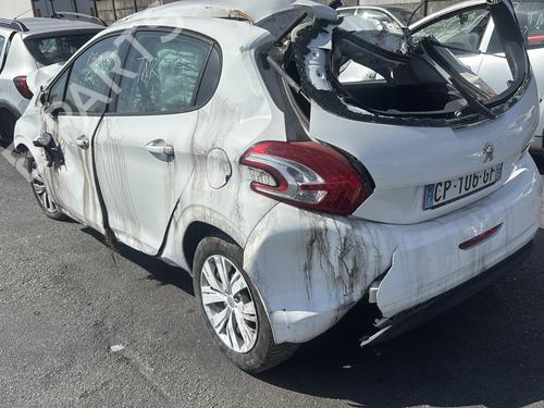 Front left quarter glass PEUGEOT 208 I (CA_, CC_) 1.4 HDi | BP29272198C111 