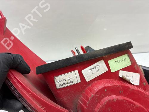 Used Right taillight Right taillight PEUGEOT 206+ (2L_, 2M_) 1.4 i (2LKFWA, 2MKFWA) (75 hp) 40270614 40270614