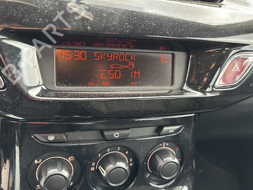 Fuse box CITROËN C3 II (SC_) 1.4 HDi 70 (SC8HZC, SC8HR0, SC8HP4) | BP26389052E1  - Image 30