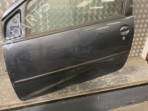Left front door PEUGEOT 107 (PM_, PN_) 1.4 HDi | BP28047199C2