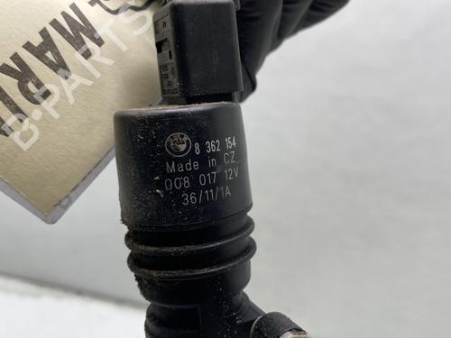 Used Washer pump Washer pump BMW 5 Touring (F11) 520 d (184 hp) 21026341 21026341