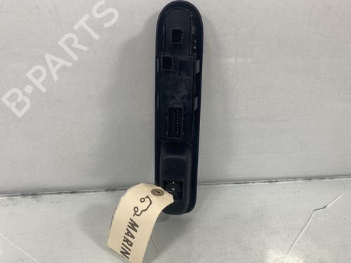 Used Left front window switch Left front window switch PEUGEOT 5008 (0U_, 0E_) 1.6 HDi (114 hp) 31963978 31963978