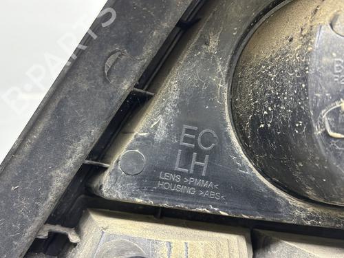 Left taillight KIA SORENTO I (JC) 2.5 CRDi 4WD | BP30887628C34