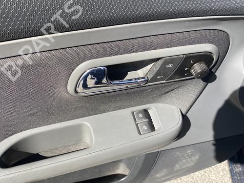 Steering column stalk SEAT IBIZA III (6L1) 1.4 TDI | BP31379429I23