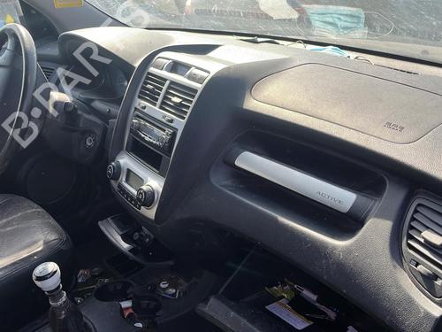 Right front fog light KIA SPORTAGE II (JE_, KM_) 2.0 CRDi | BP20011084C31 