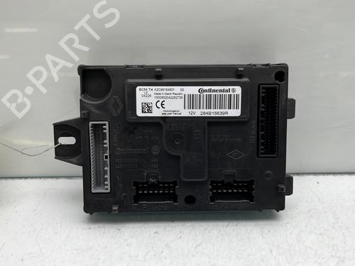 Used Fuse box RENAULT CLIO IV (BH_) 1.5 dCi 75 (75 hp) 26685444