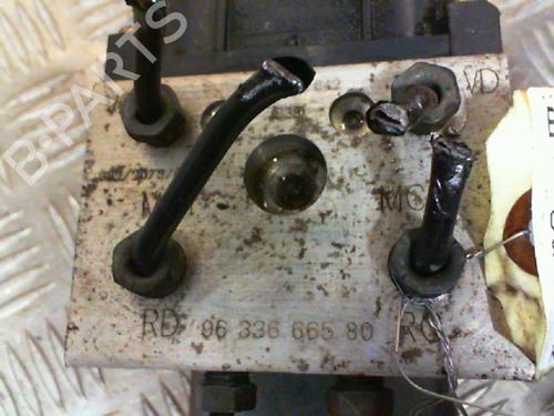Used ABS pump ABS pump CITROËN SAXO (S0, S1) 1.0 X (50 hp) 20035176 20035176