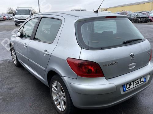 Fuse box PEUGEOT 307 (3A/C) 1.6 HDi 110 | BP26656147E1 