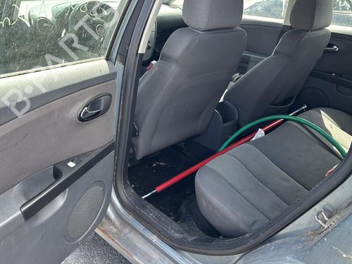 Left front fog light SEAT LEON (1P1) 1.9 TDI | BP28824691C30  - Image 5