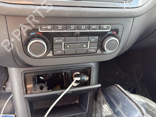 Right front window switch VW TIGUAN (5N_) 2.0 TDI | BP38230520I26 - Image 11