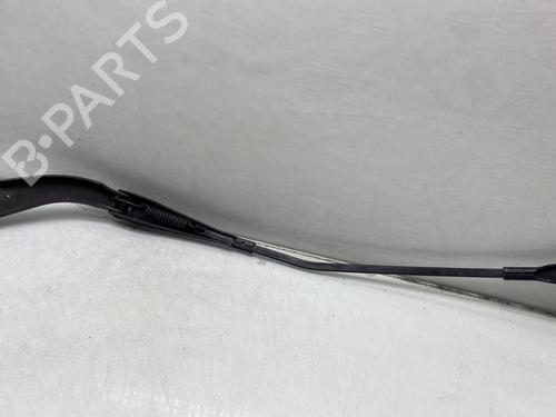 Used Front windshield wiper arm Front windshield wiper arm BMW 3 Touring (F31) 318 d (143 hp) 21378540 21378540