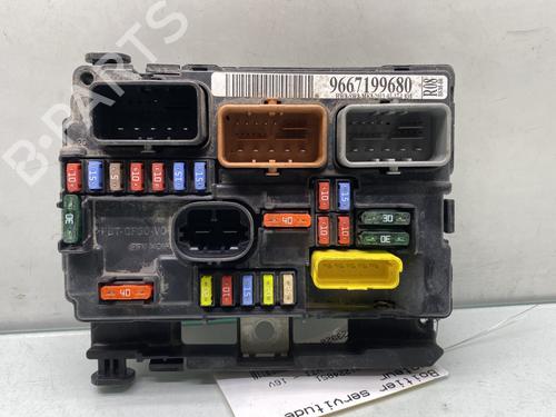 Used Fuse box CITROËN DS3 (SA_) 1.4 VTi 95 (95 hp) 31205766