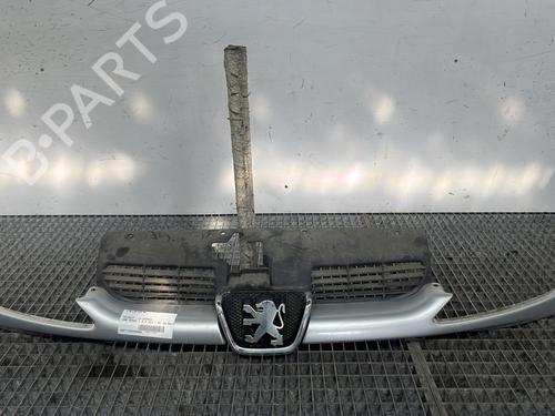 Grill PEUGEOT 206 Hatchback (2A/C) 2.0 HDI 90 (90 hp) 28187944