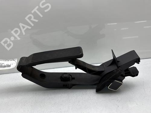 Used Pedal MERCEDES-BENZ C-CLASS (W203) C 220 CDI (203.006) (136 hp) 28280139