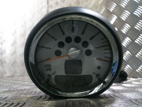Used Instrument cluster Instrument cluster MINI MINI (R56) Cooper S (174 hp) 20027869 20027869