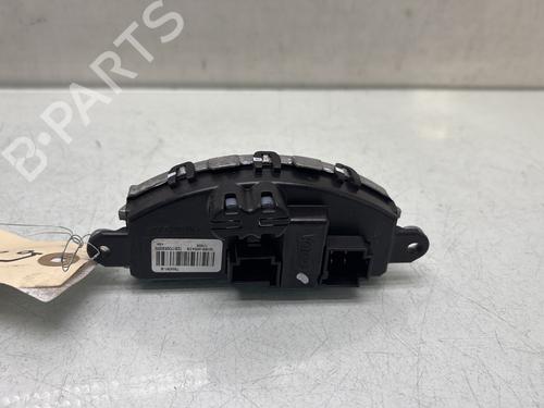Used Heater resistor Heater resistor RENAULT MEGANE IV Hatchback (B9A/M/N_) 1.6 dCi 130 (B9A4) (130 hp) 33427477 33427477
