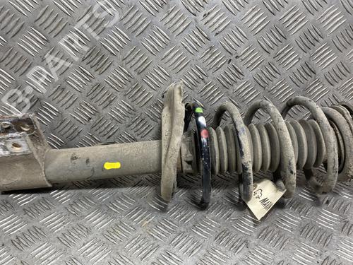 Used Right front shock absorber PEUGEOT 5008 (0U_, 0E_) 1.6 HDi (110 hp) 26411082
