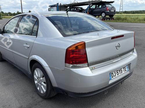 Front bumper OPEL VECTRA B (J96) 1.7 TD (F19) | BP32413402C7 