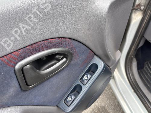 Grille RENAULT CLIO II Hatchback Van (SB0/1/2_) 1.9 D (SB0R) | BP30059766C40 